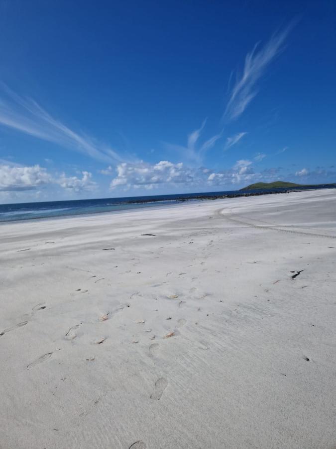 Loch An Eilean Pod Isle Of South Uist Villa Pollachara Luaran gambar