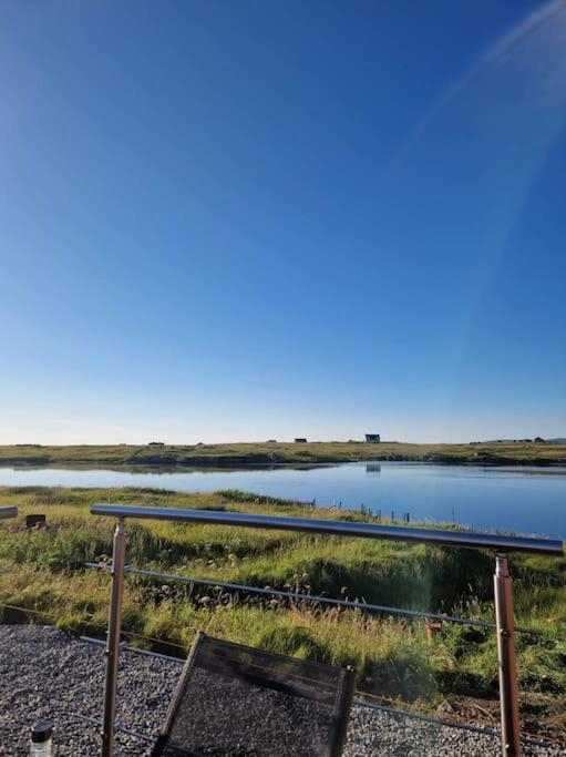 Loch An Eilean Pod Isle Of South Uist Villa Pollachara Luaran gambar