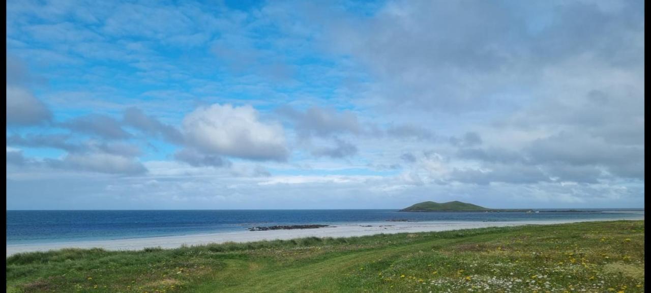 Loch An Eilean Pod Isle Of South Uist Villa Pollachara Luaran gambar