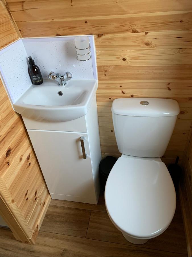 Loch An Eilean Pod Isle Of South Uist Villa Pollachara Luaran gambar