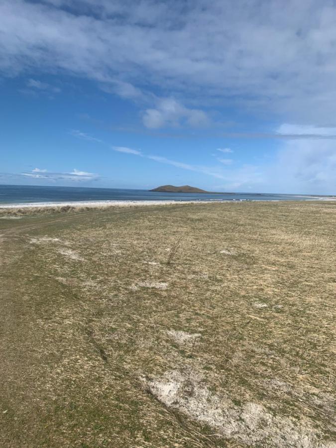 Loch An Eilean Pod Isle Of South Uist Villa Pollachara Luaran gambar