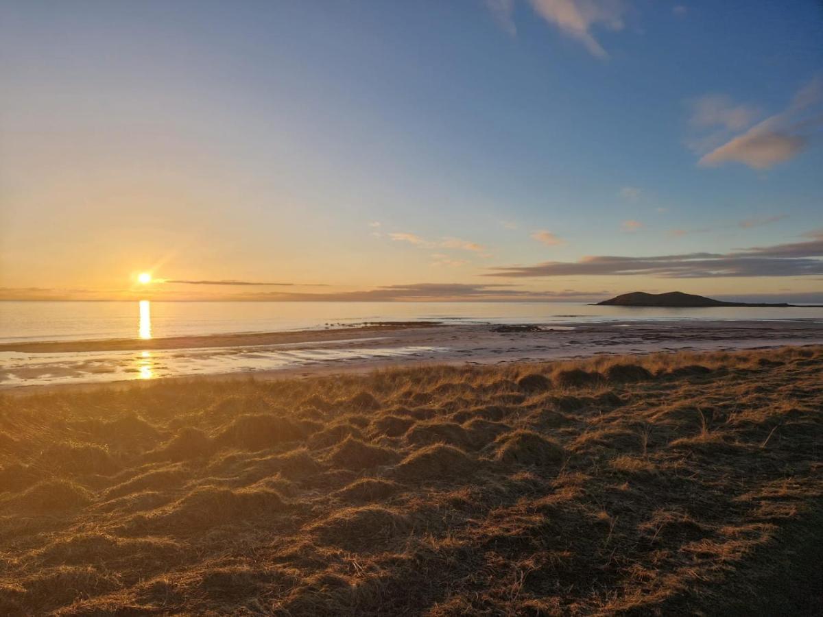 Loch An Eilean Pod Isle Of South Uist Villa Pollachara Luaran gambar
